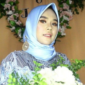 Ella Nurlaella profile icon