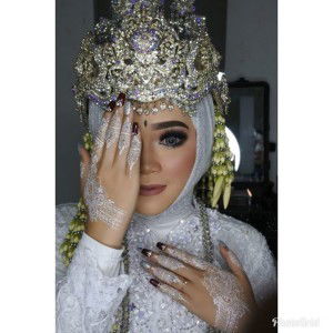 Icha Annisa profile icon