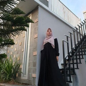 Roma Dinata profile icon