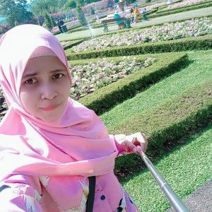 Dewi Safitri profile icon