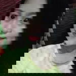 Santii FebRianti profile icon