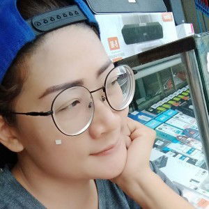 Ros Dee profile icon