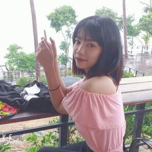 Rennie Rian profile icon