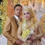 Dewi Eva Yana profile icon