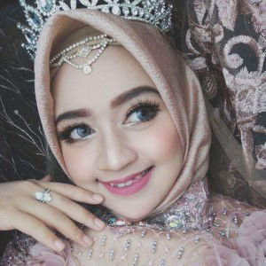 Taufanita Aza profile icon