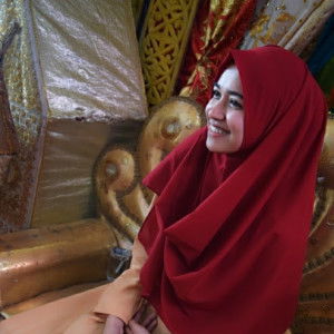 sharah senja profile icon