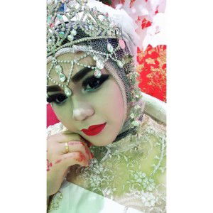 Siti Sebenarnya Siti profile icon