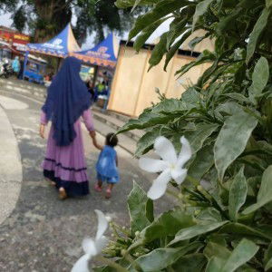 Alia Midwife profile icon