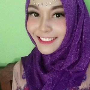 Esti Esti profile icon