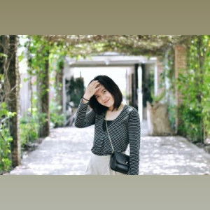 ayu safitri profile icon