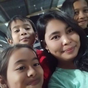 Lhya Salma profile icon