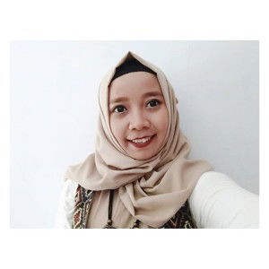 Iva Kharisma profile icon