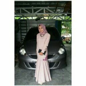 ellya revolena profile icon