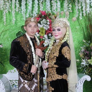 Umi Wasilah Winahyuning Tyas profile icon