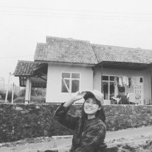 Nina Raina profile icon