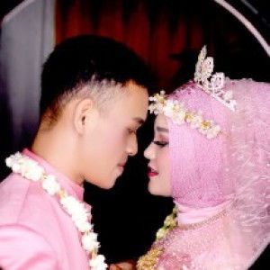 Siti Rohmawati profile icon