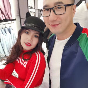 Raweewan Zhang profile icon