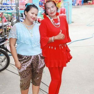 รักนะ จุ๊บจุ๊บ profile icon