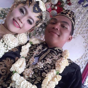 Selvi Oktafiani profile icon