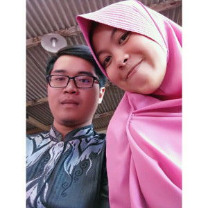 Devi Lolita Anggreni profile icon