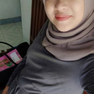 Intan Kartika profile icon