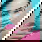 evi purwati profile icon