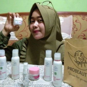 Yuli Yanti profile icon