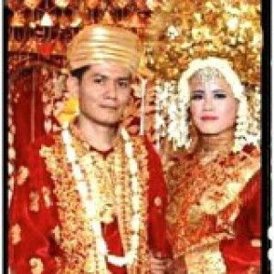 Widya Anggraini profile icon