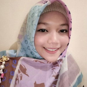 Putri Zamzam profile icon