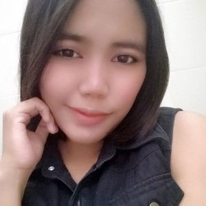 พลอย ยย บอกแล้วว่าใช่ profile icon