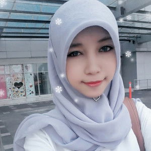 yuli yanti profile icon