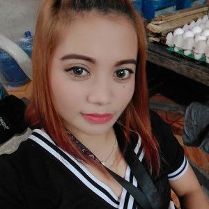 hazelCastillo profile icon