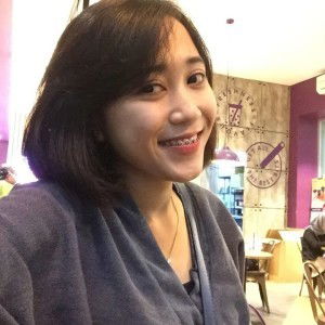 Indah Dwi S profile icon