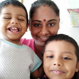 santhi kartik profile icon