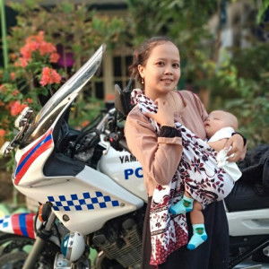 ika wijaya profile icon