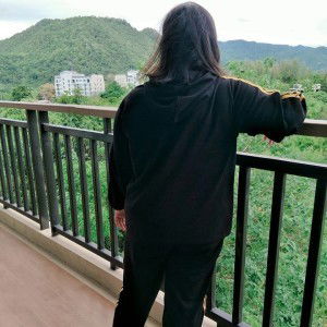 June Chonnigarn profile icon