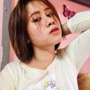 Princess Mae Baring Austria profile icon