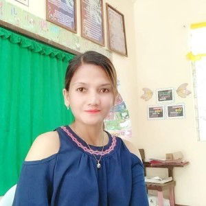 Luzviminda Dela Vega profile icon