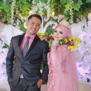 Novita Hikmawati profile icon