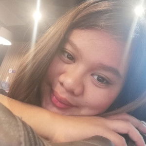 Lara Mangilinan profile icon