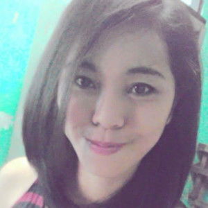 Michelle paras profile icon