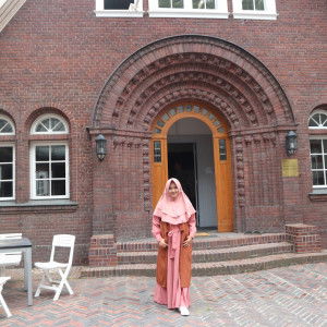 Yul Rachmawati profile icon