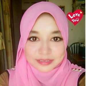 Farah Azmyna profile icon