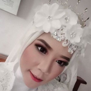 Linda Cihee Pesek Tehea profile icon