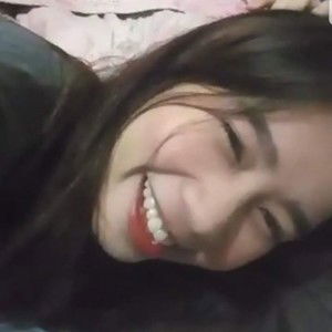 Dainalyn Salinas profile icon