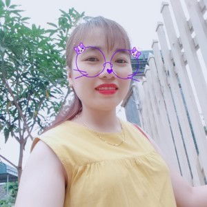 Hoàng Hà Chi profile icon