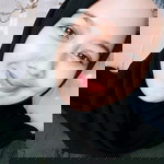 Laras Kesuma Yanti profile icon