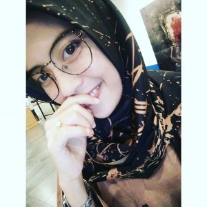 Isti Komariyah Ulfah profile icon