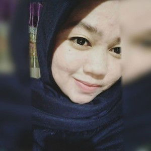 UNhy SriwahyuNi profile icon