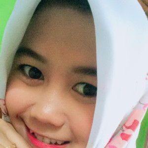 Eva Fitriani profile icon